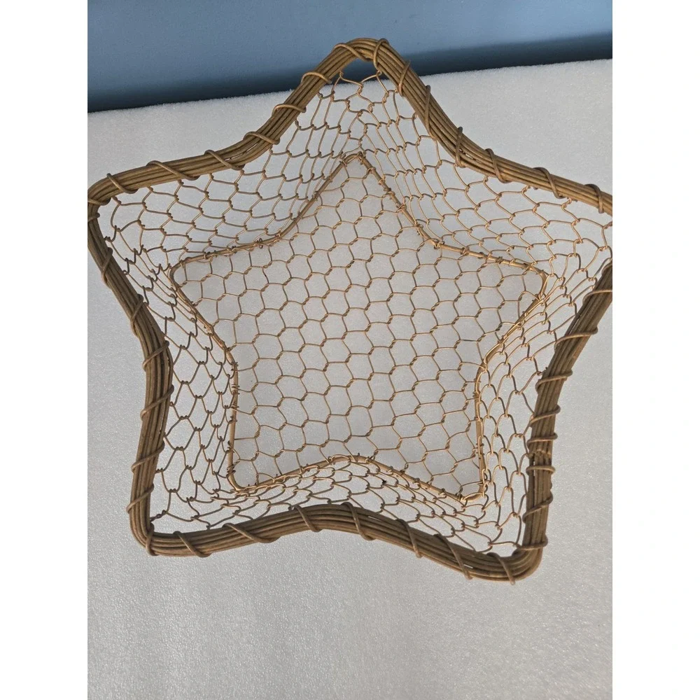 Vintage 90s Celestial Gold Wire Star Basket Whimsigoth Decor Towel Display